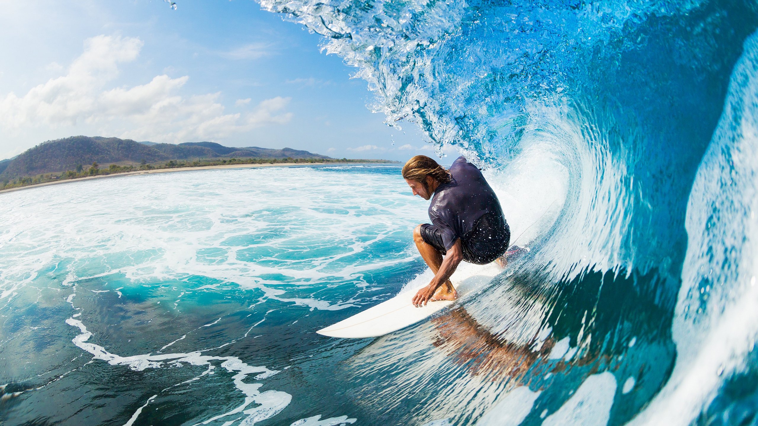 世界青少年拳击锦标赛年轻力量崭露头角，青少年拳击冠军