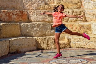 爱游戏登录入口-全国啦啦操比赛展现青少年青春风采，2021年全国啦啦操竞赛规则